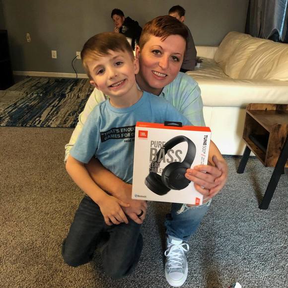 Meet your Posher, Karla - Picture 1 of 1